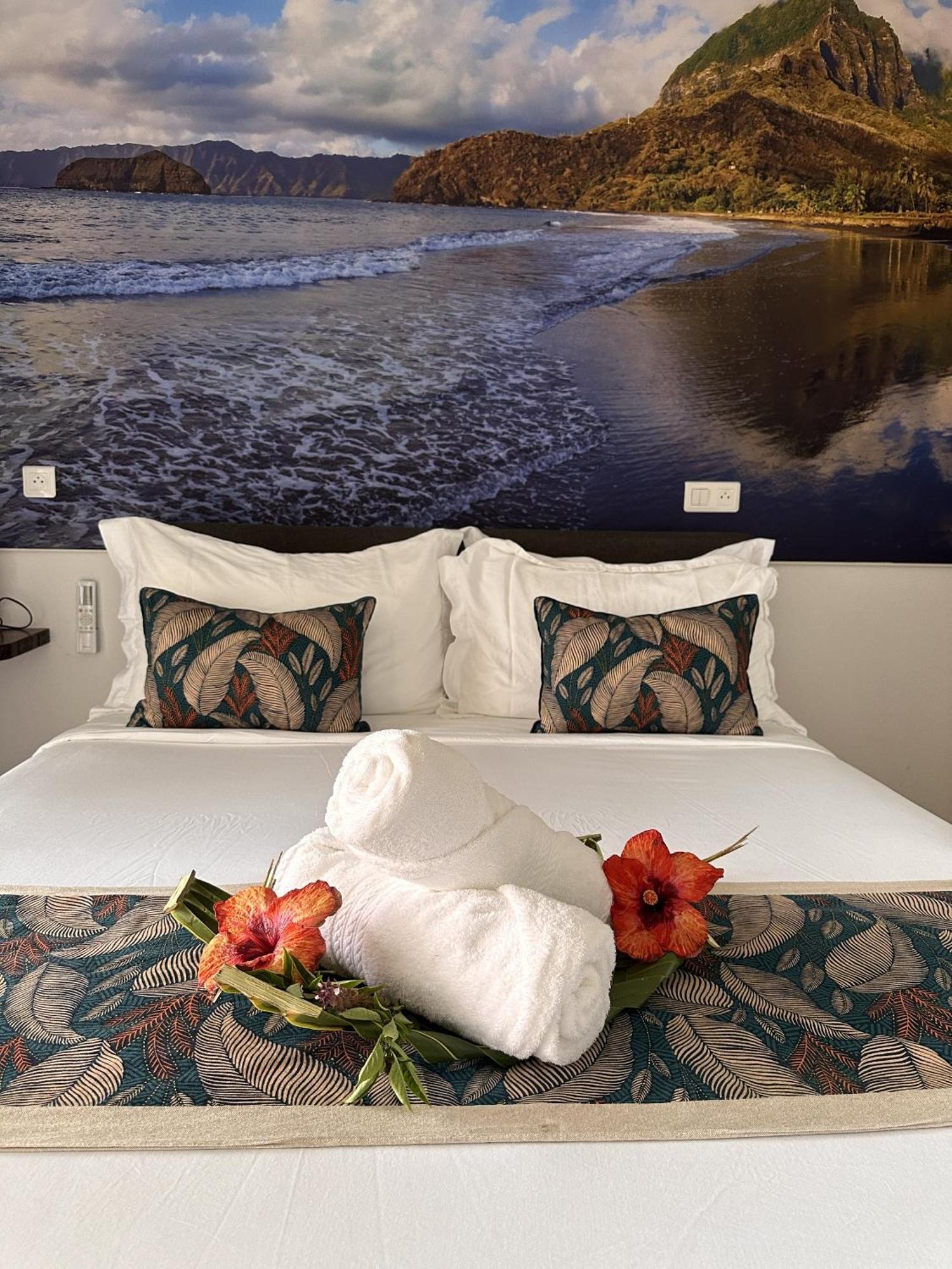 Ononui Lodge Airport, Ocean-View, Private Bathroom And Balcony, Free Wifi And Parking, On-Site Car Rental Faaa Dış mekan fotoğraf
